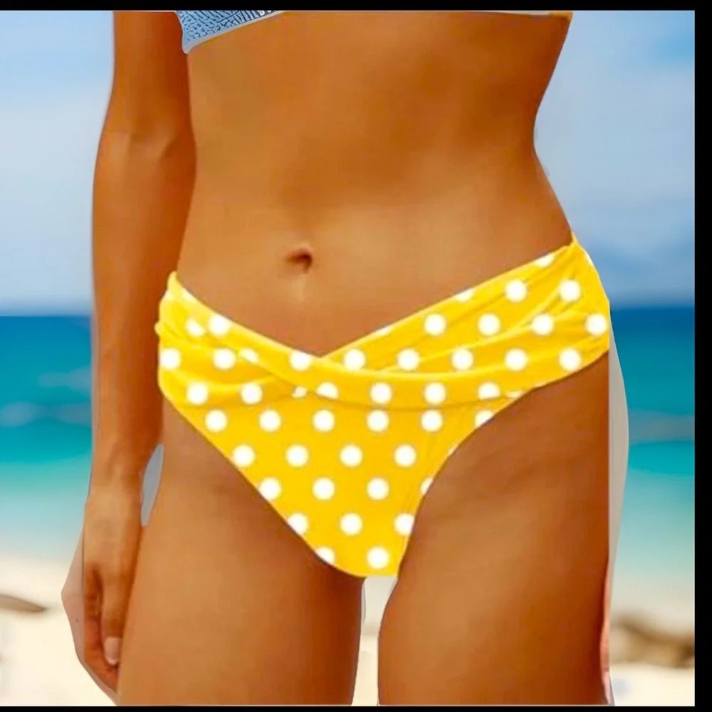 Yonique Yellow polkadot Bikini 2Pc Push Up Halter Top Vintage Style Bottoms NWT
